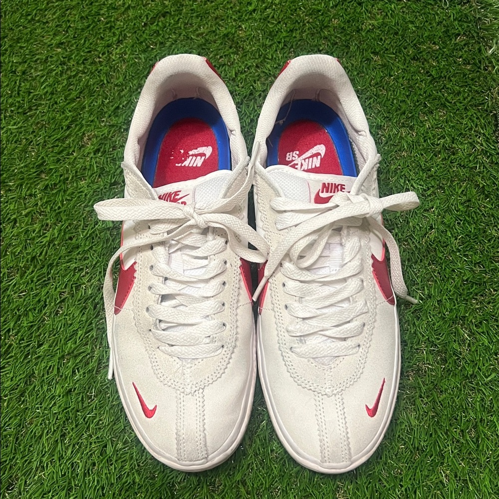 Nike BRSB 7.5 women / 6Y